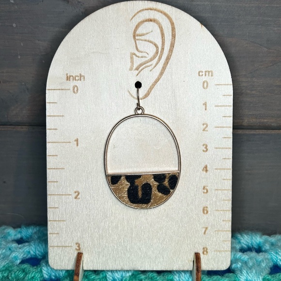 Cheetah Print Drop Hoop Earrings - Picture 3 of 3